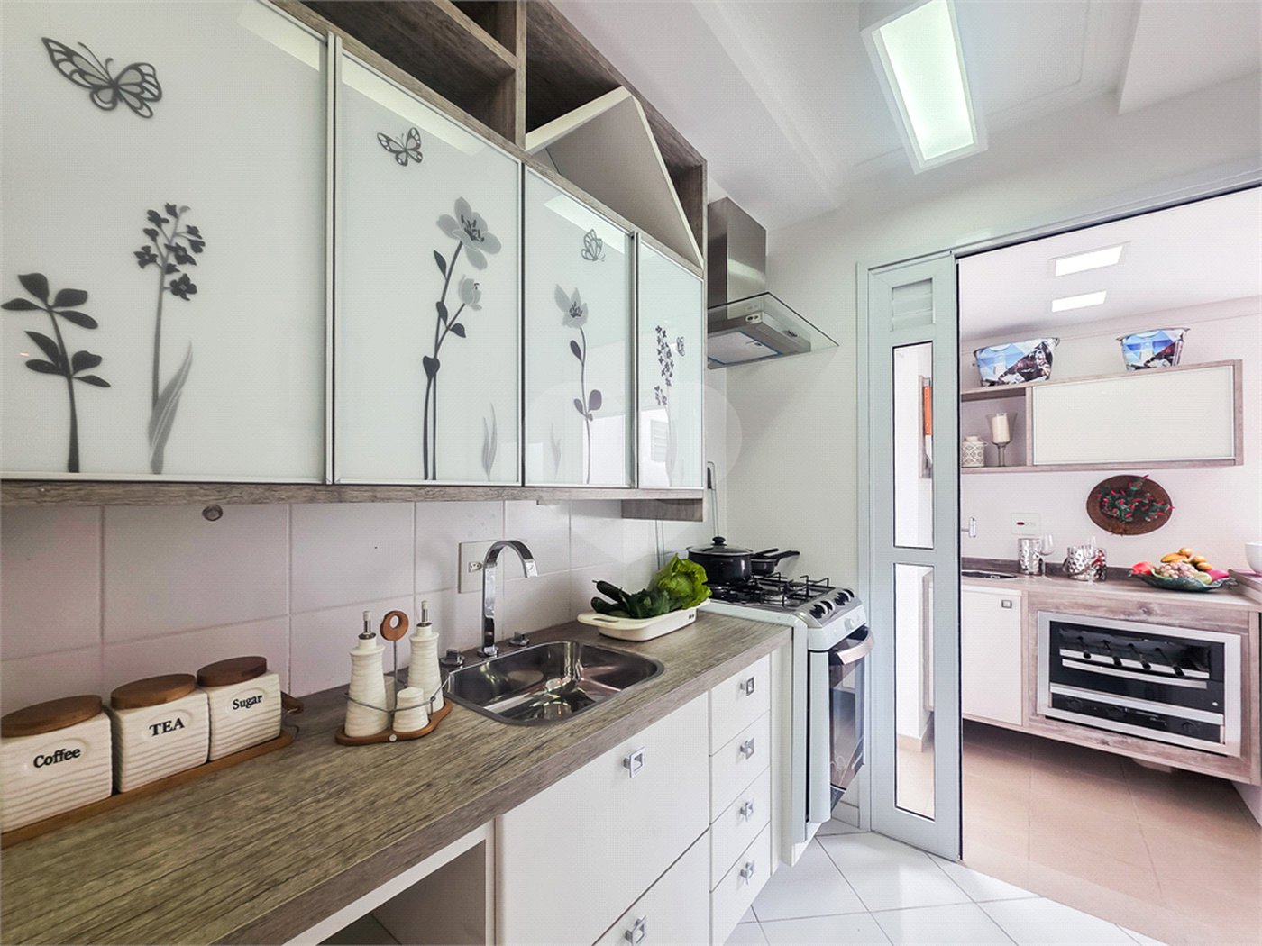 Apartamento - Ipiranga - 2 Quartos / Dormitórios - 1 Vaga - Venda / Compra