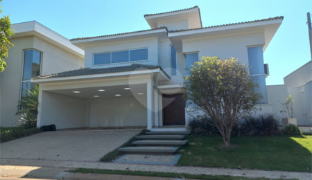 Casa à venda com 3 suítes no condomínio Swiss Park, São Carlos - SP