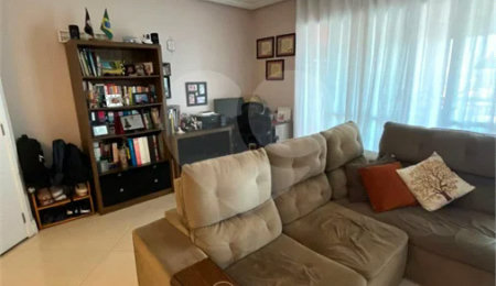 Apartamento à venda com 2 quartos, sendo 1 suíte,  em Vila Guarani (z Sul), São Paulo, SP