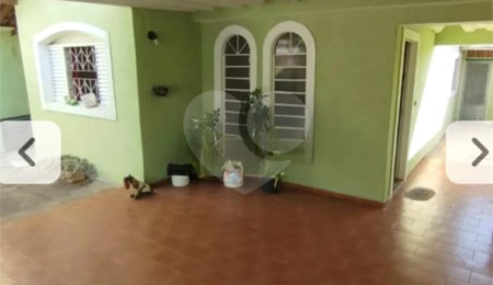 Casa Térrea à venda com 3 quartos em Vila Carmem, São Carlos, SP