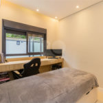 Apartamento 3 suítes 4 vagas 318m² a venda na Vila Sofia - São Paulo