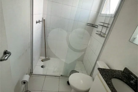 APARTAMENTO de 2 quartos (1 suíte) á venda em Santo André, 75m², 2 garagens fixas e cobertas, é entrar e morar!