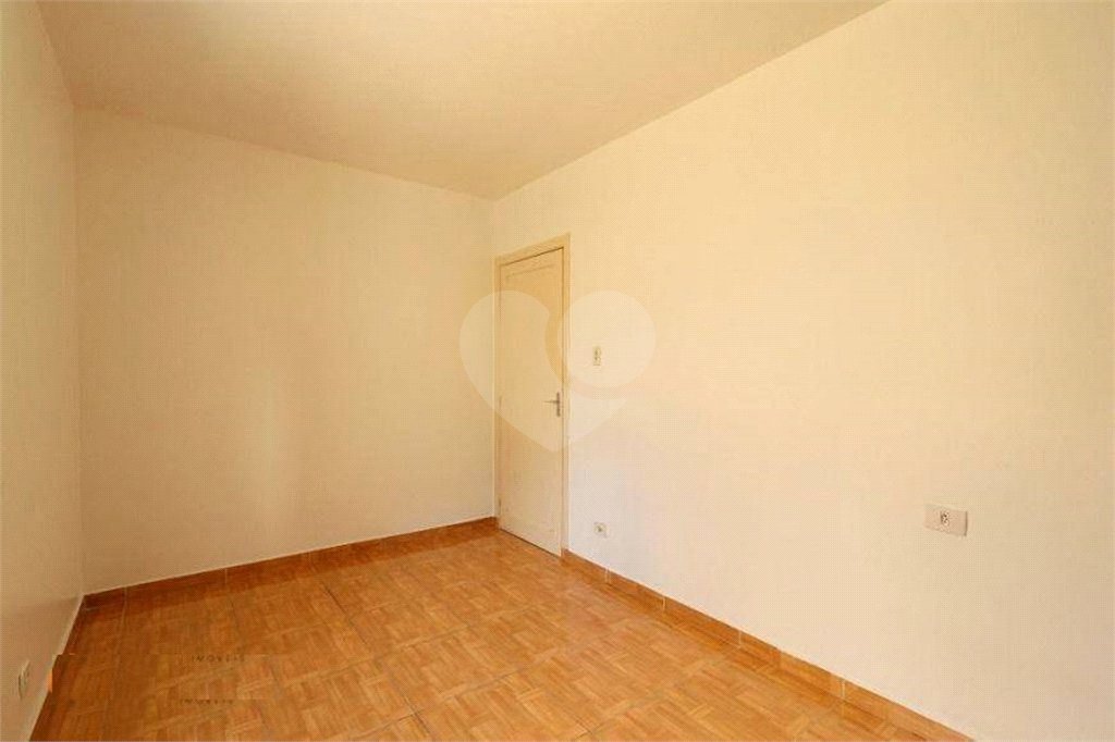 Jardim São Paulo apartamento à venda ao lado do Metrô apenas 2 quarteirões abaixo do preço!