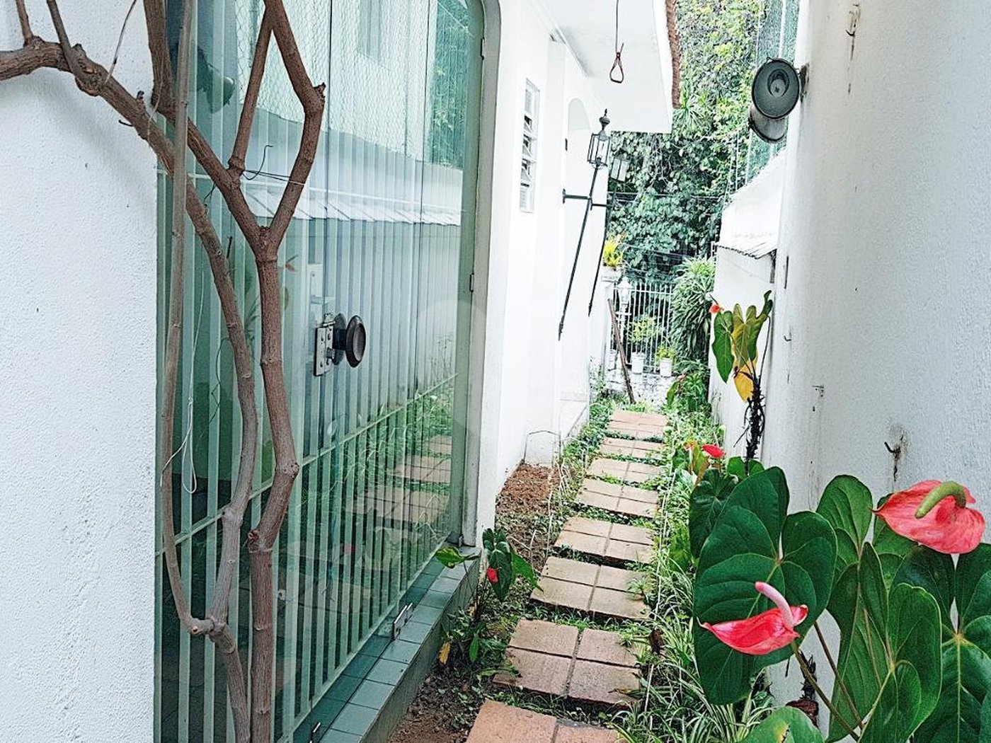 COMERCIAL AO LADO DE CONGONHAS - OPORTUNIDADE