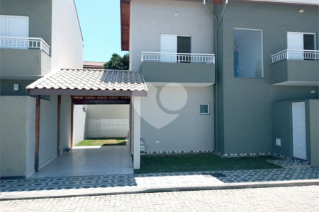Casa de Villa a Venda no Jardim Miriam em Vinhedo/SP