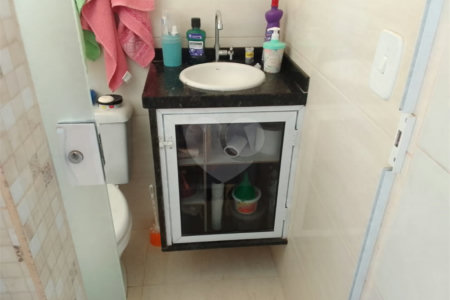 Linda casa no Condomínio Moradas 3