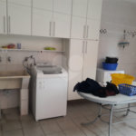 Mansão em condomínio, com 6 suites, e vagas para 15 autos....