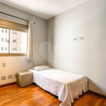 Vila Clementino - Apartamento reformado | 186 m² | 3 suítes | 3 vagas livres