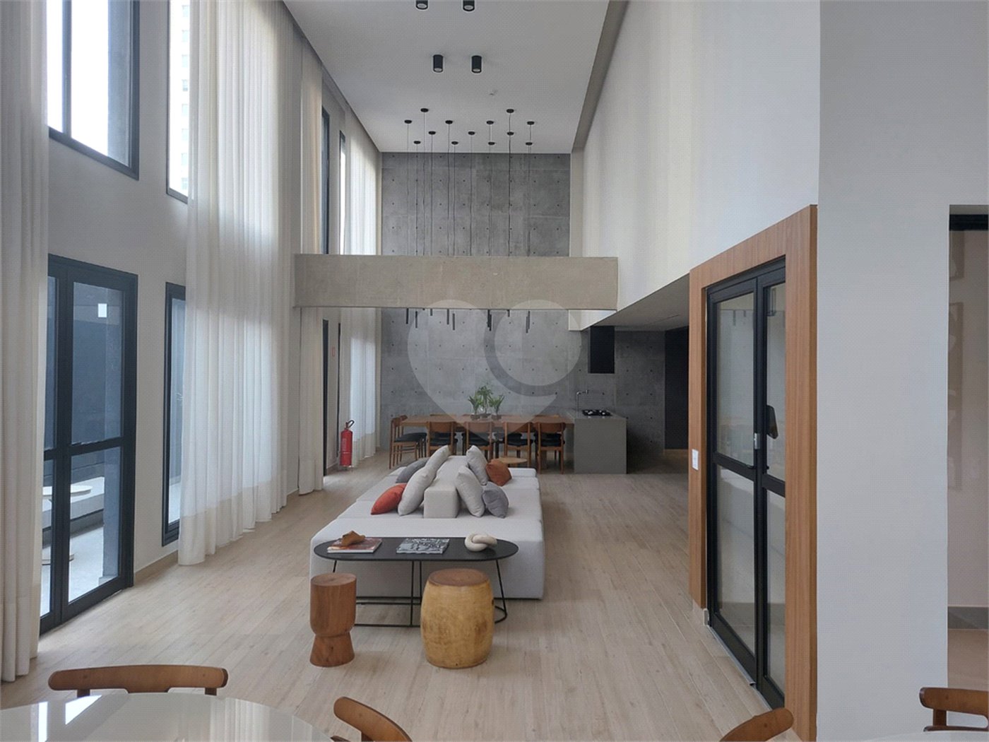 Studio moderno em Pinheiros – A poucos passos do Metrô Oscar Freire!