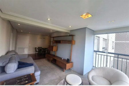 Apartamento à venda com 3 quartos, sendo 1 suíte, em Parque Reboucas, São Paulo, SP