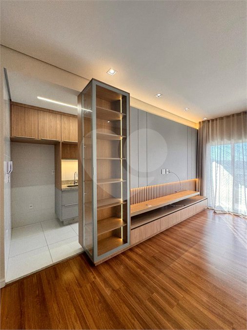 Lindo Apartamento Locação Condomínio Villa do Parque 03 dormitórios 01 suíte