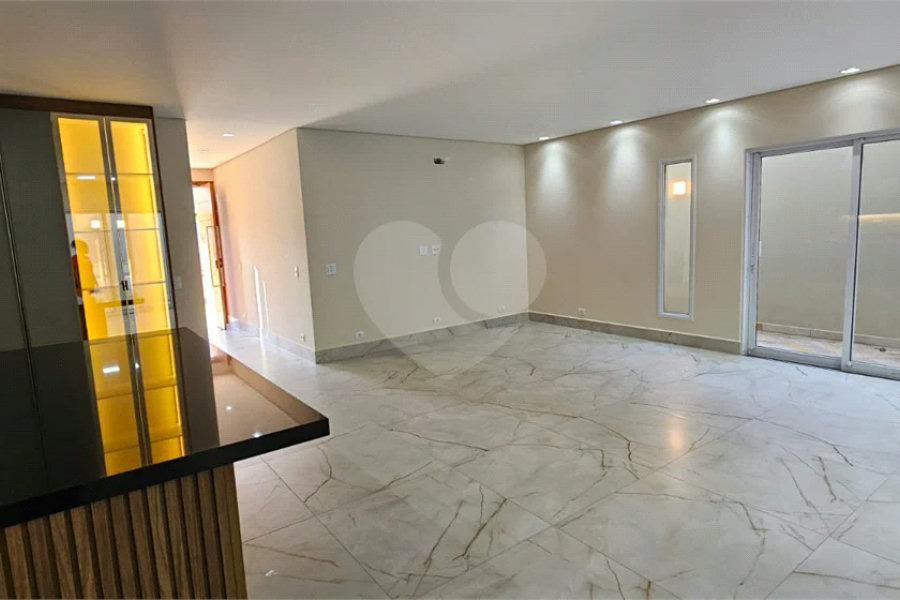 Casa à venda com 3 Suítes em Condomínio - Piracicaba/SP