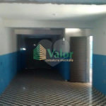 Ótimo salão comercial com uma casa no andar superior