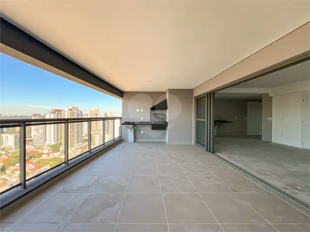 Apartamento à venda com 3 suítes em Brooklin, São Paulo, SP