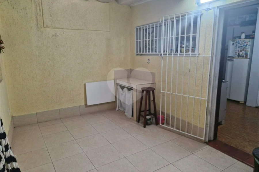 Casa à venda com 3 quartos, sendo 1 suíte, em Vila Paulista, São Paulo, SP