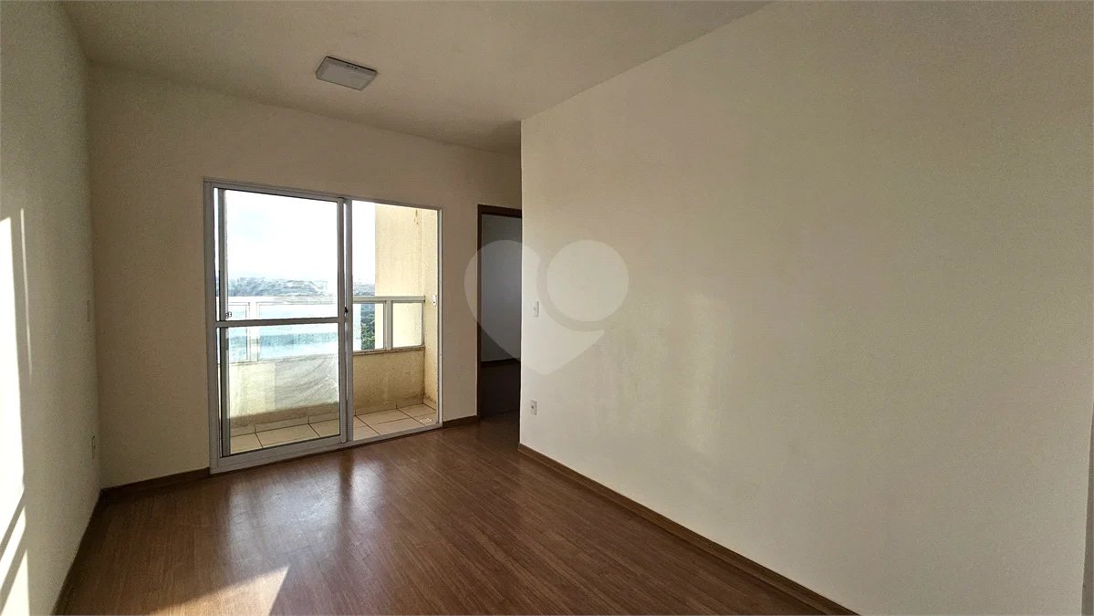 Apartamento para venda no Edifício Piazza Turin, bairro Glebas Califórnia, Piracicaba/SP.