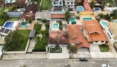Casa à venda com 3 suítes em Morada da Praia, Bertioga, SP