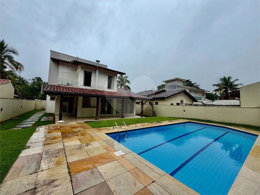 Casa à venda com 4 suítes em Riviera de São Lourenço, Bertioga, SP