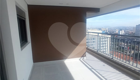 Apartamento à venda com 3 suítes em Quarta Parada, São Paulo, SP