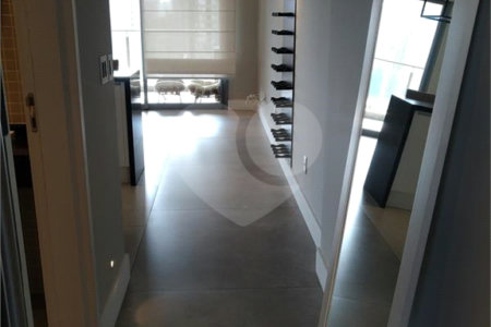 Apartamento para alugar com 1 suíte em Vila Nova Conceição, São Paulo, SP
