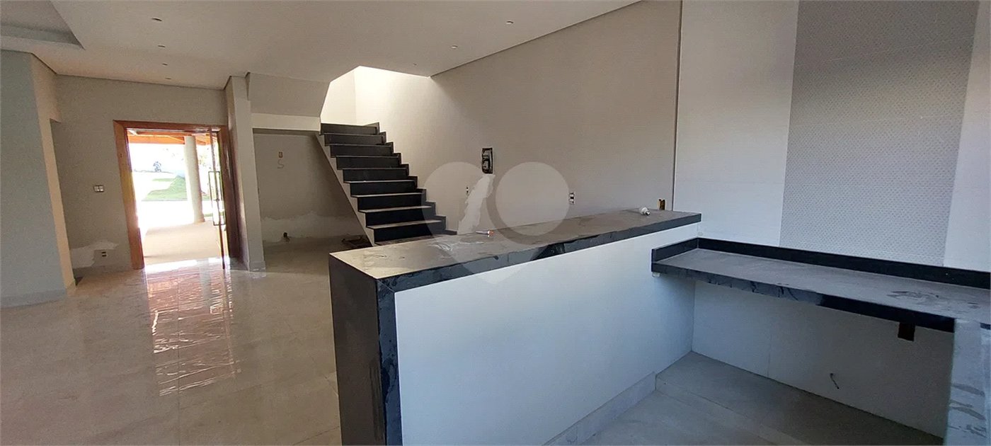 Casa à venda com 3 quartos, sendo 1 suíte,  no condomínio Residencial Mônaco, Piracicaba - SP