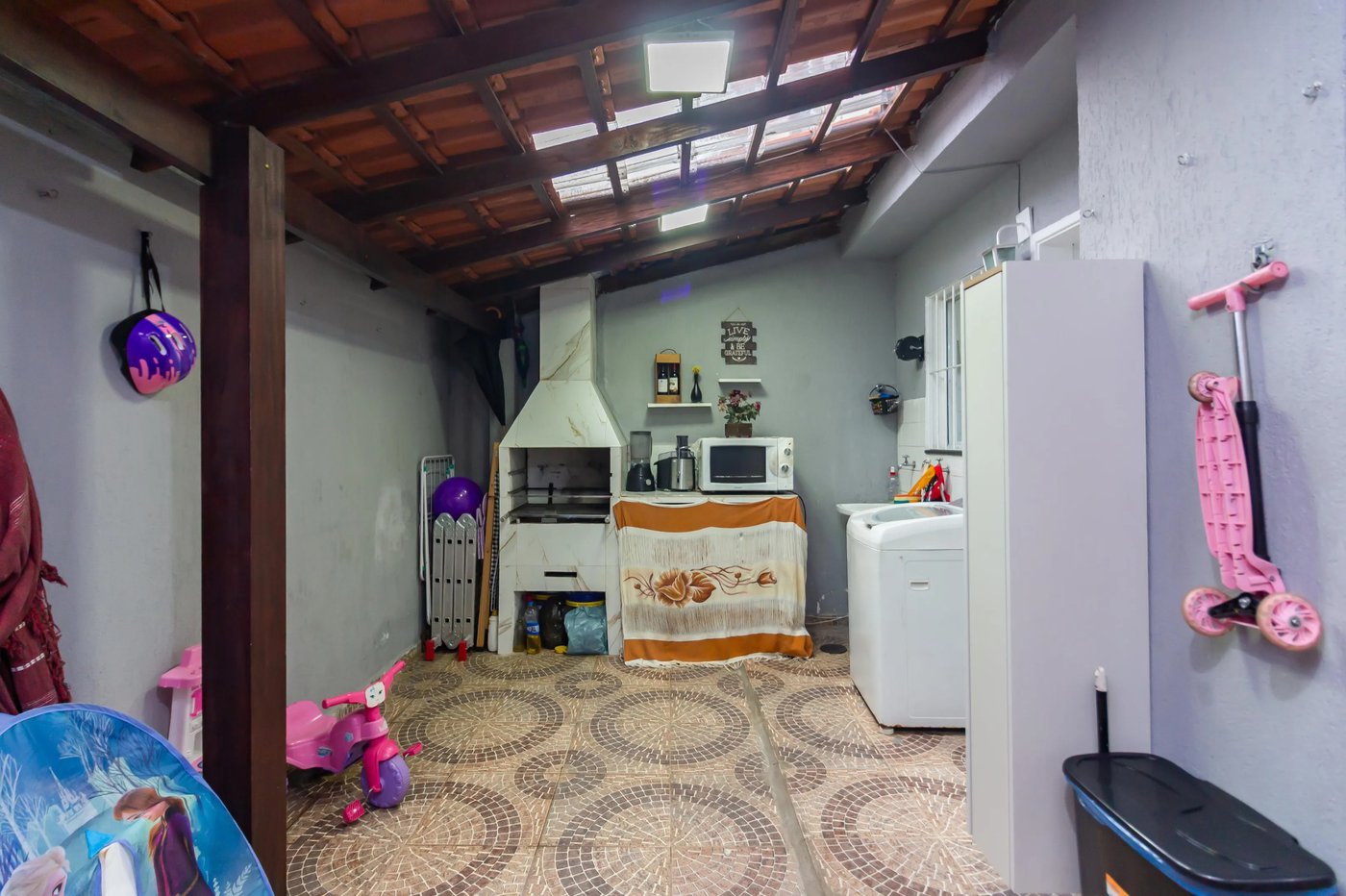 Sobrado à venda com 2 quartos no condomínio Condomínio Villas da Granja, Cotia - SP