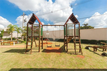 Indaiatuba - Edificio Vila Helvetia - R$ 470,000,00 - Apartamento novo, mobiliado, completo, muito bem conservado e planejado,Localizado no 5° andar, o imóvel oferece uma vista para o estacionamento e a área verde, além de receber sol durante todo o dia, proporcionando ambientes naturalmente ilum