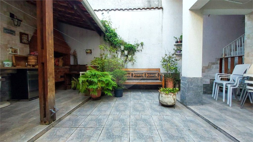 Casa à venda com 3 quartos, sendo 1 suíte,  em Vila Paulista, São Paulo, SP