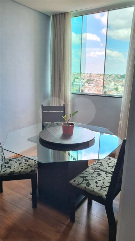Excelente apartamento mobiliado de 62 m² na Vila das Mercês