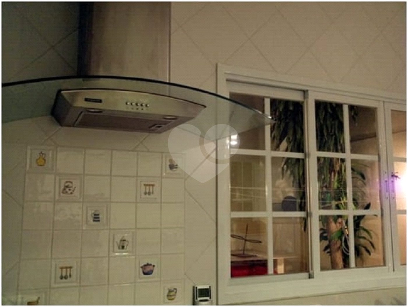 Casa à venda na Saúde c/293m2 - 4 Suítes/4 Salas/3 Vagas na garagem