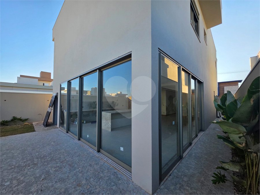 Casa sobrado 3 suítes com piscina Parque Faber IV
