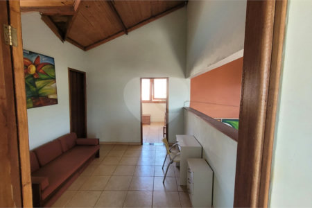 Casa em Condomínio, no Parque Sabará