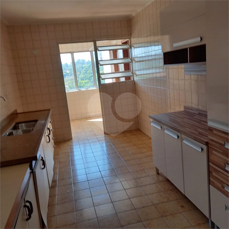 Apartamento à venda com 3 quartos, sendo 1 suíte, em Santo Amaro, São Paulo, SP