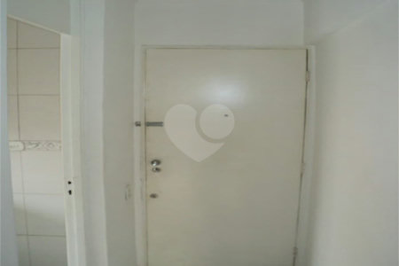 Apartamento com 32m² na região da Bela Vista em São Paulo - SP.
