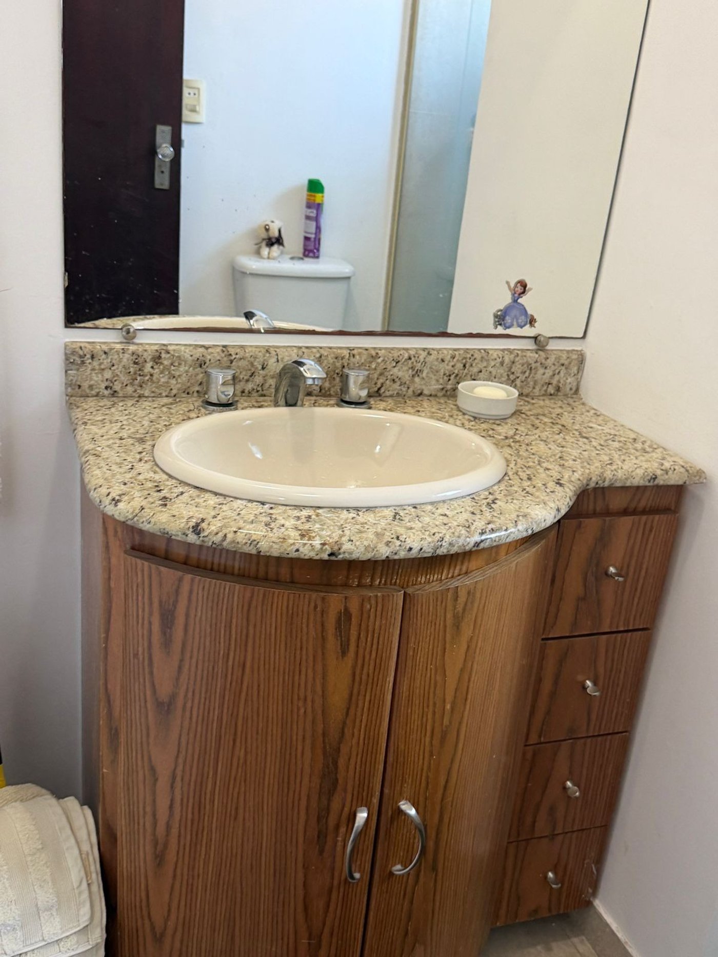 Casa para venda em Jardim Peri Peri com 3 quartos, sendo 1 suíte, 149m²