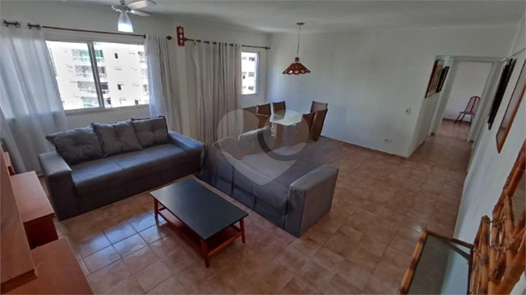 APARTAMENTO 2 QUARTOS (+1 REV.) MOBILIADO P/ALUGAR NO GUARUJÁ/PITANGUEIRAS 96m2 VISTA MAR