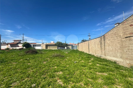 Terreno de 250m2, no Bairro Jardim Embaré, em São Carlos.