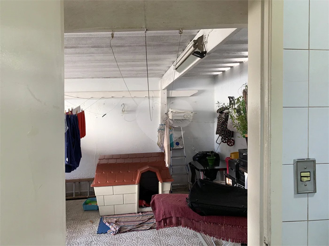 Sobrado com 3 dormitórios, 8 vagas, na Zona Norte de São Paulo