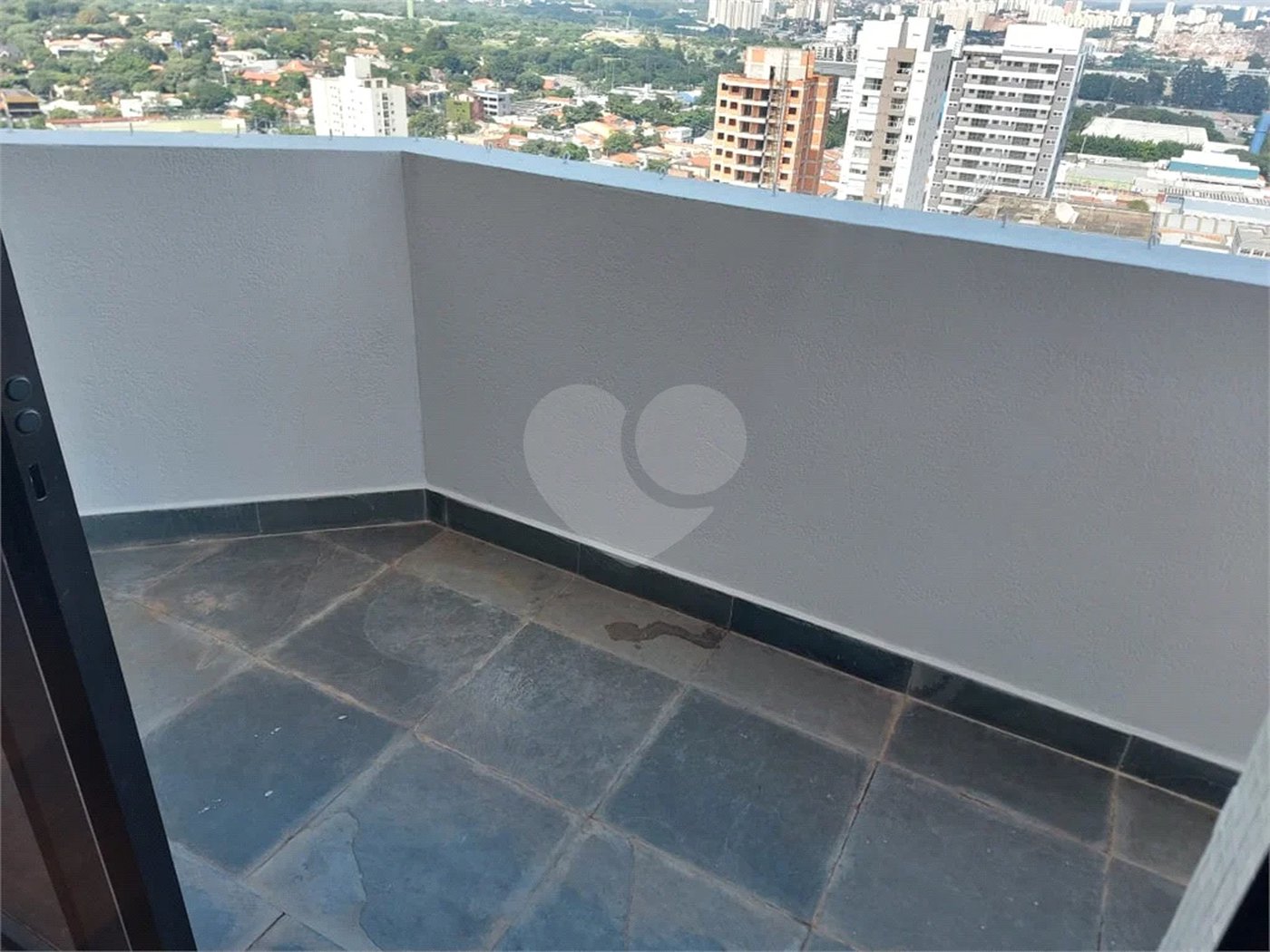 APARTAMENTO PARA LOCAÇÃO NA VILA LEOPOLDINA COM 03 DORM 1 SUITE E 02 VAGAS DE GARAGEM