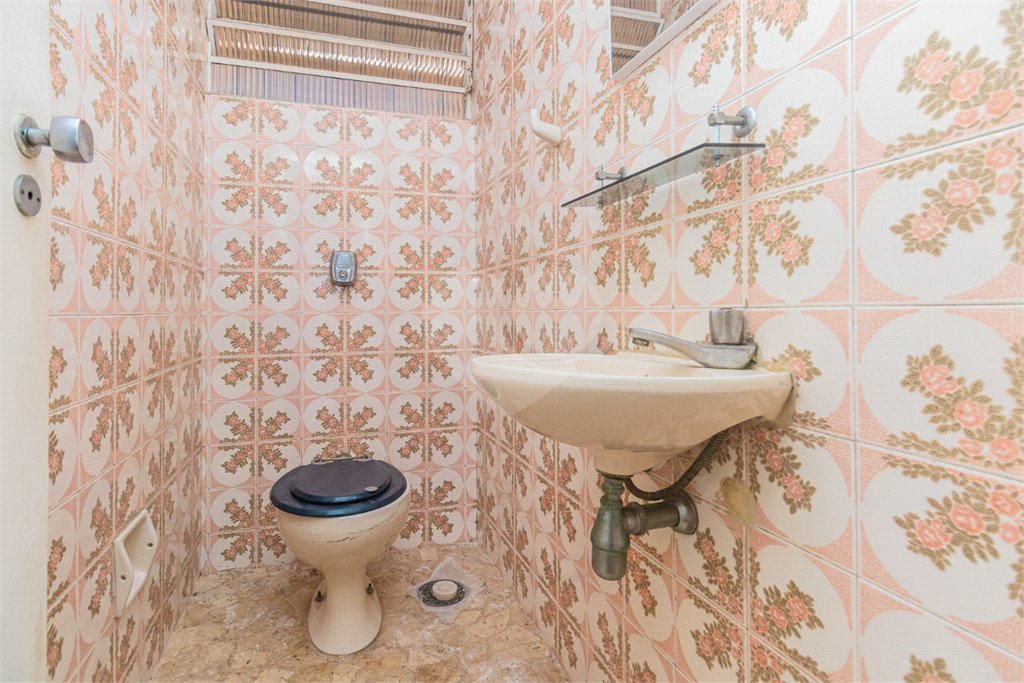 Sobrado à venda com 3 quartos, sendo 1 suíte, em Vila Mascote, São Paulo, SP