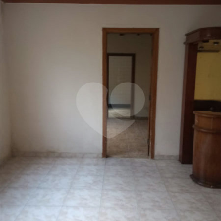 Amplo Sobrado de 330 m² no Coração do Cambuci!