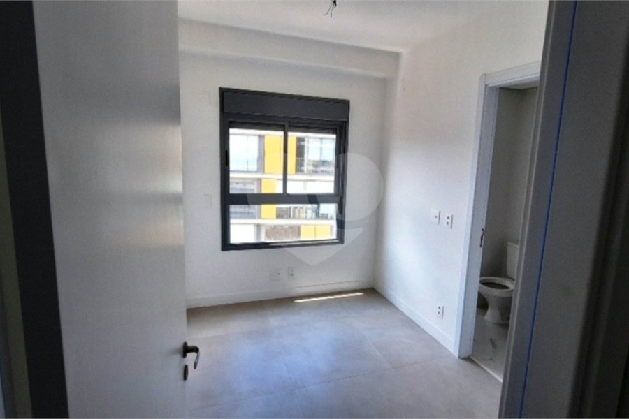 Apartamento à venda com 3 suítes em Vila Madalena, São Paulo, SP