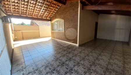 Casa Térrea à venda com 3 quartos, sendo 1 suíte,  em Jardim Nova São Carlos, São Carlos, SP