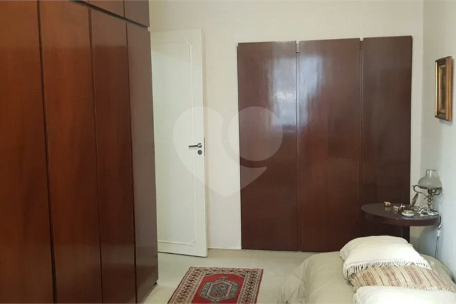Apartamento 80m² a venda no Jardim América - 02 dormitórios e 01 vaga.