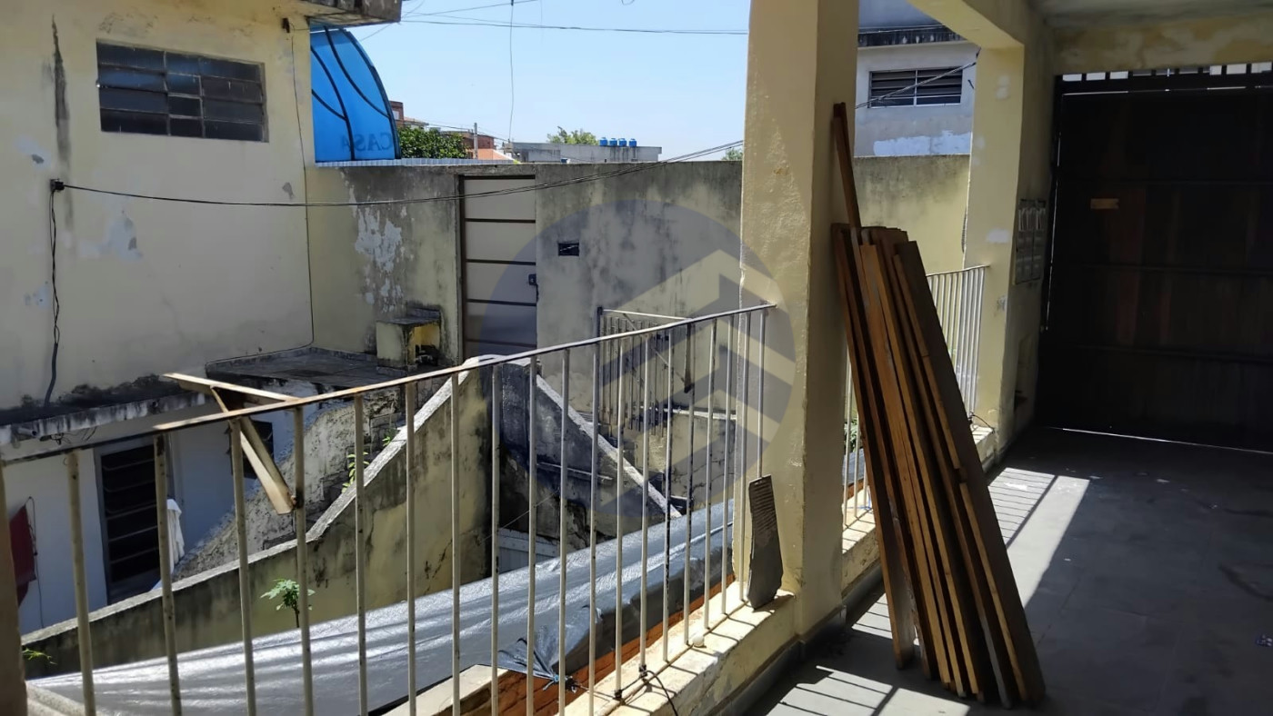 Casa à venda com 8 quartos em Vila Dalva, São Paulo - SP