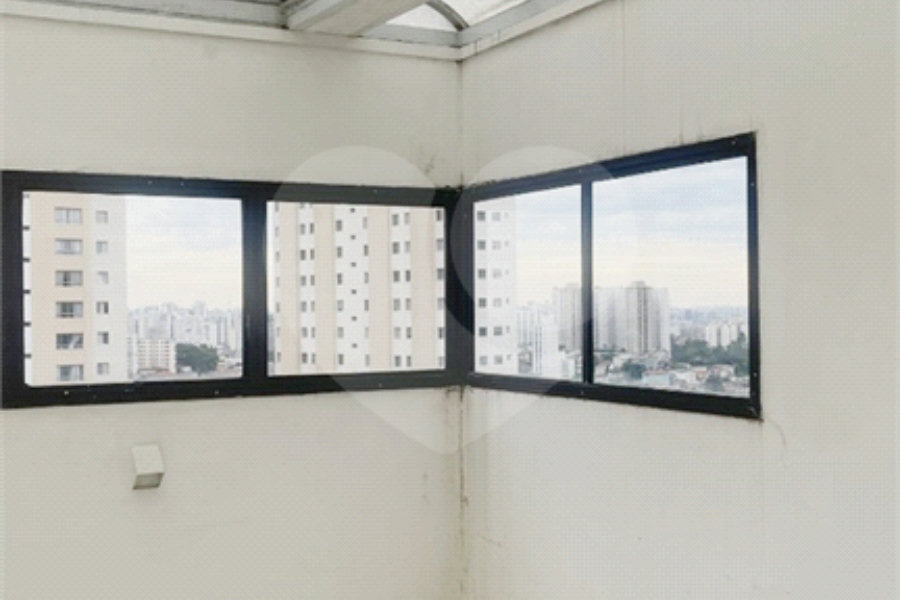 15 minutos Metrô Santana.
