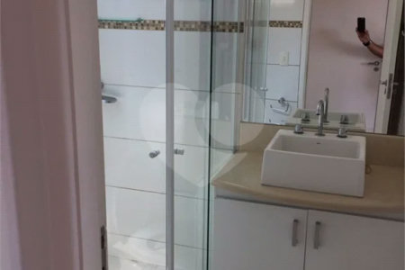 APARTAMENTO NO CONDOMINIO ÁRCÁDIA - 80 M / 2 DORMS COM 1 SUITE / 2 VAGAS