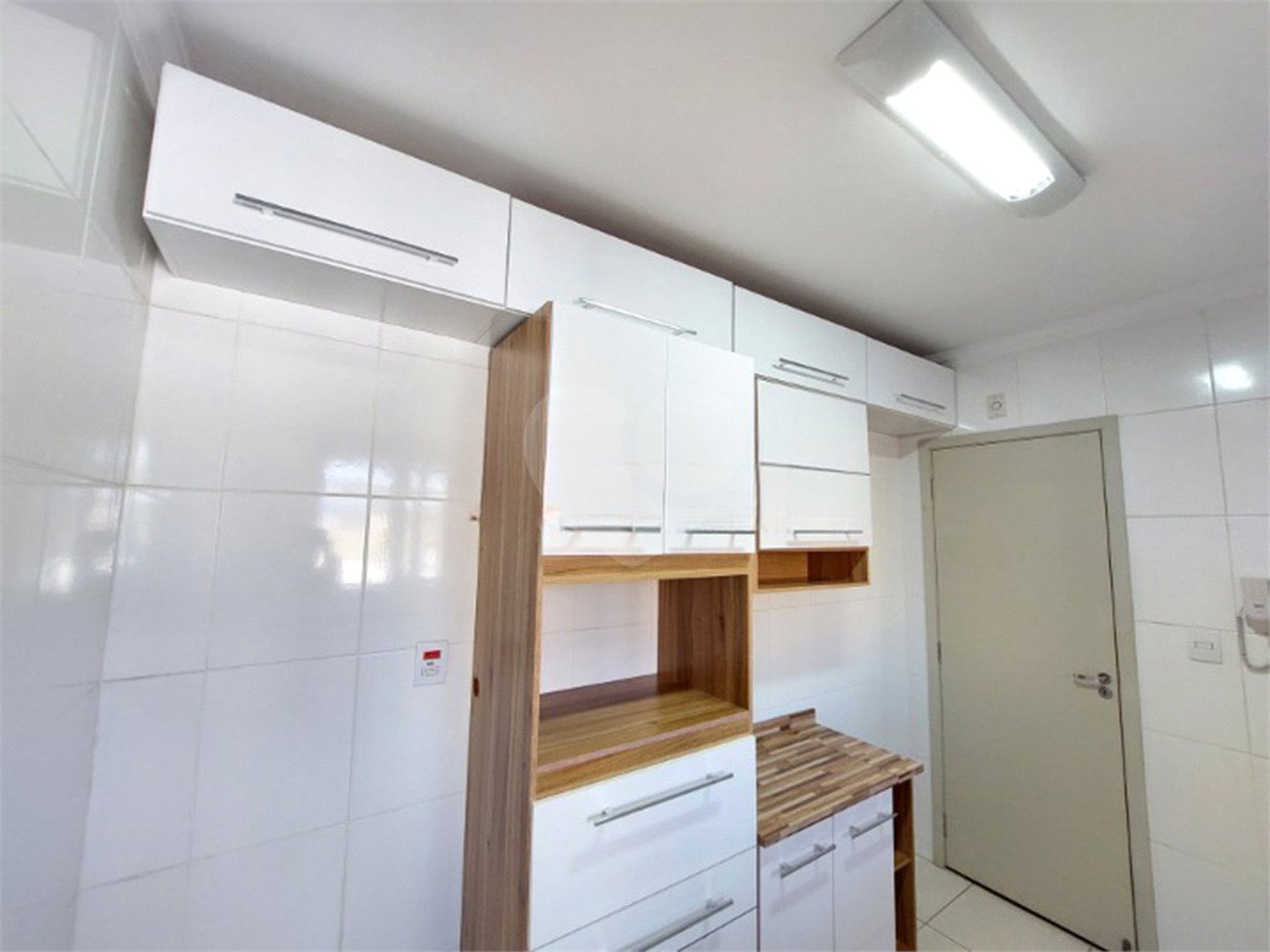 Apartamento padrão para venda ou locação no Residencial Dona Elisa