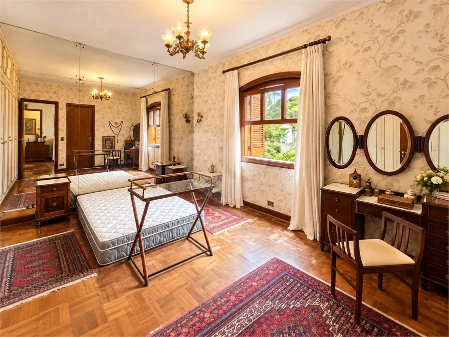 Sobrado à venda com 3 quartos, sendo 1 suíte, em Brooklin Velho, São Paulo, SP