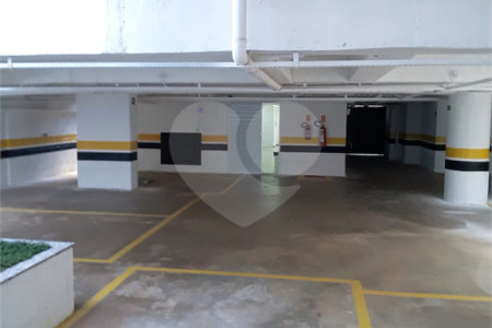 Apartamento com 2 dormitórios.